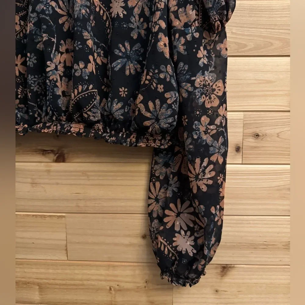 Free People Sz XSmall Clarissa Floral Printed Puff Sleeve Cropped Blouse Revolve